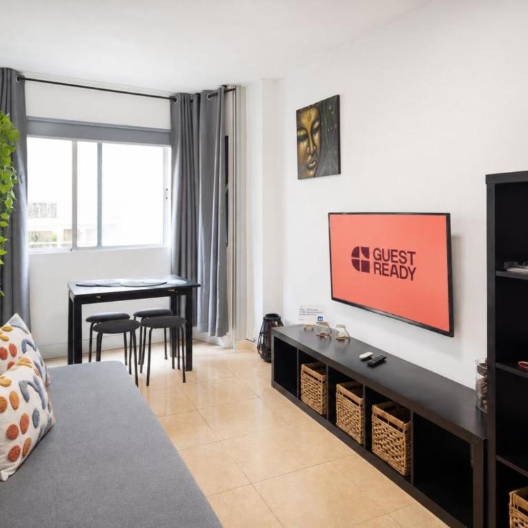GuestReady - Las Canteras Beach Escape - Apartment - 1