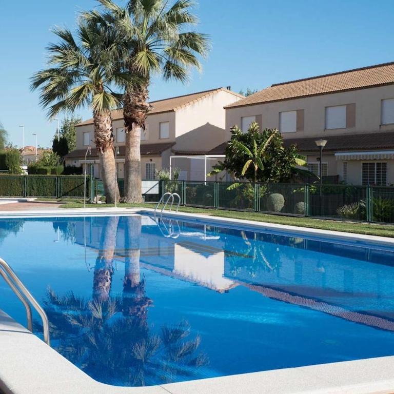 Tu adosado con piscina y pádel en Oropesa 55 - Casa de 3 dormitorios - 27