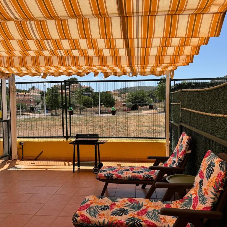Tu adosado con piscina y pádel en Oropesa 55 - Casa de 3 dormitorios - 13