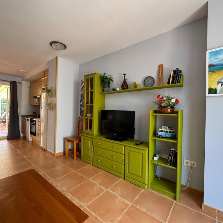 Tu adosado con piscina y pádel en Oropesa 55 - Casa de 3 dormitorios - 7