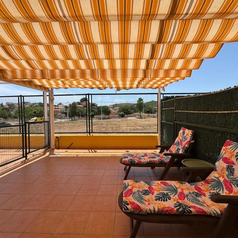 Tu adosado con piscina y pádel en Oropesa 55 - Casa de 3 dormitorios - 12
