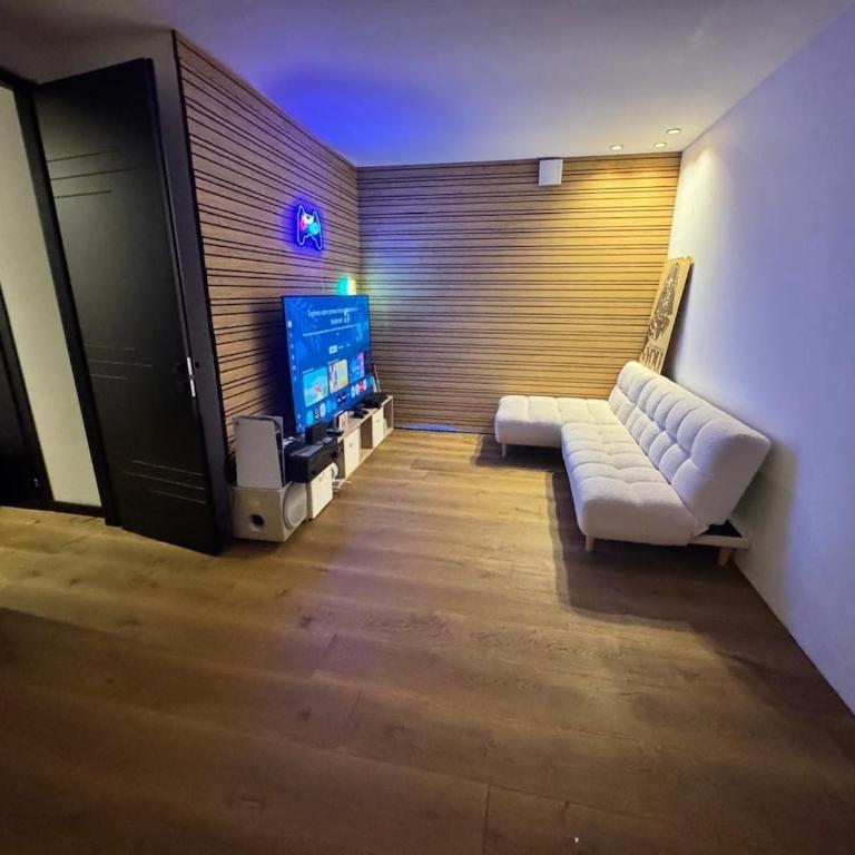 Superbe Villa moderne au calme et proche de la mer - Villa - 14