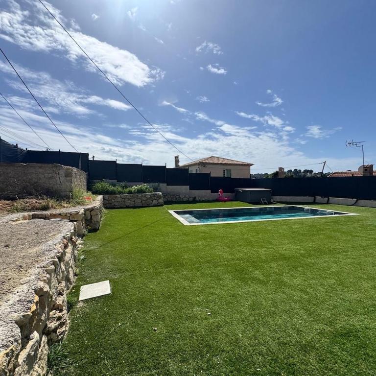 Superbe Villa moderne au calme et proche de la mer - Villa - 16
