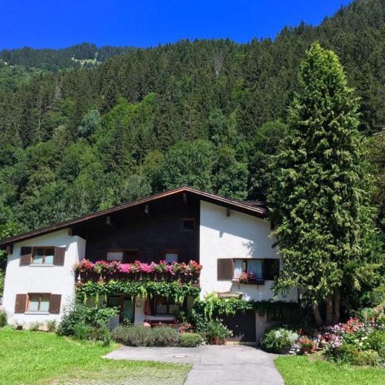 Pfeifer Birgitt - Apartment mit 2 Schlafzimmern - 1