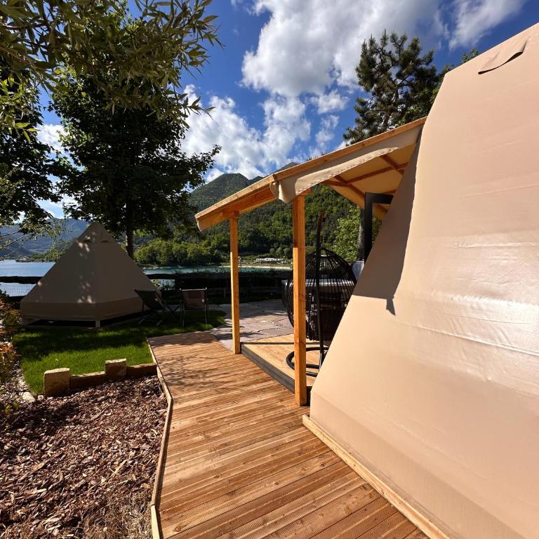 BEST LEDRO CAMPING - Deluxe Suite mit Whirlpool-Badewanne - 5