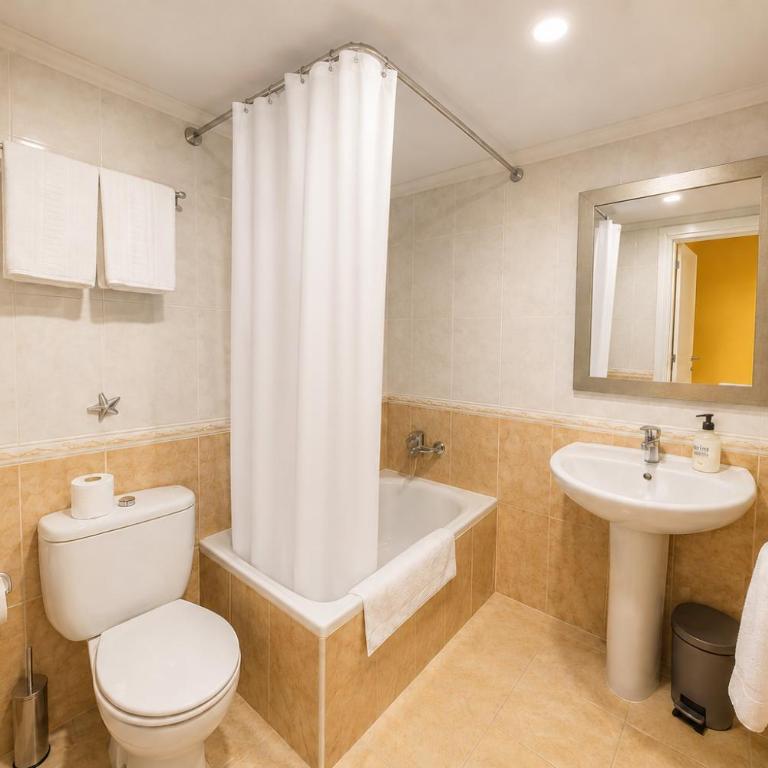 Casa Antares Granada - Habitación Doble con baño privado - 2