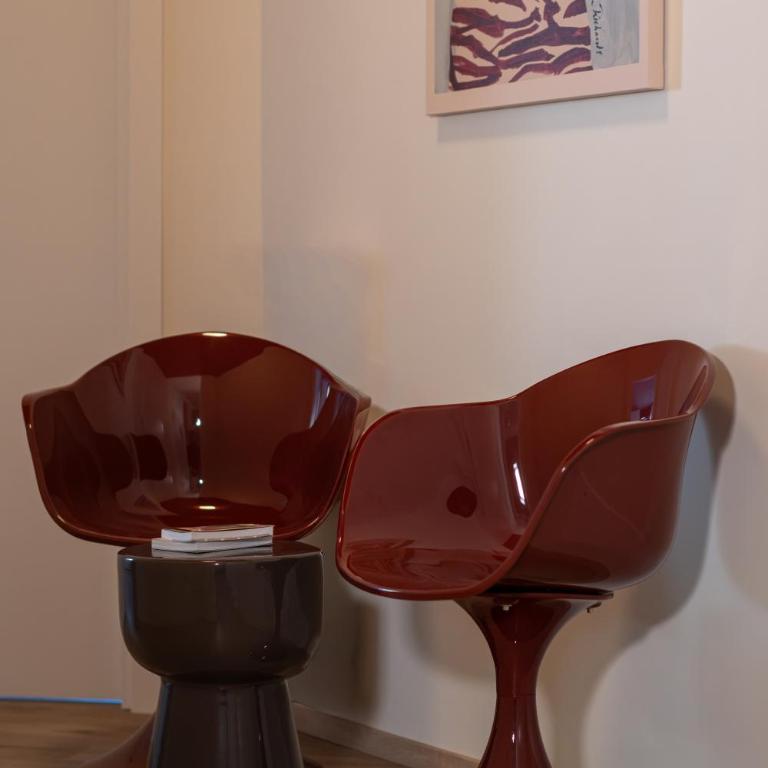 Diamond suite Apartment - 2 min walk to Bernina Express - Superior Apartment with City View - 24