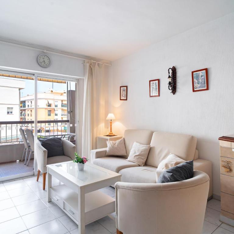 Corona 204 Apartments Casasol - Casa - 3