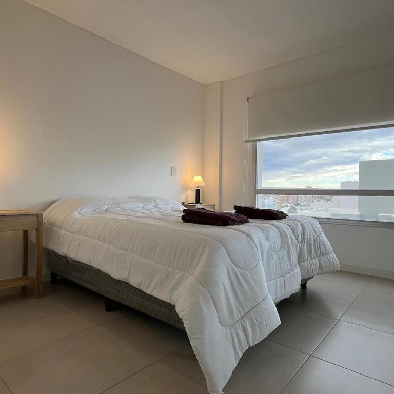 Gran piso Cénctrico 2 dormitorios - Two-Bedroom Apartment - 12