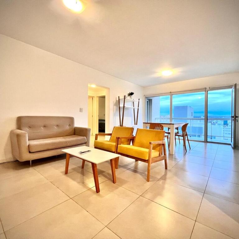 Gran piso Cénctrico 2 dormitorios - Two-Bedroom Apartment - 26