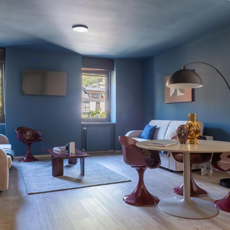 Diamond suite Apartment - 2 min walk to Bernina Express - Superior Apartment with City View - 11