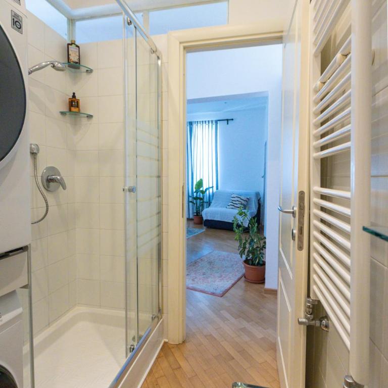 Nik apartment - Two-Bedroom House - 17