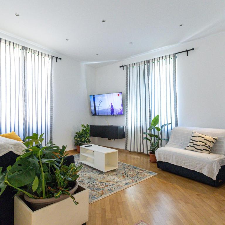 Nik apartment - Two-Bedroom House - 21