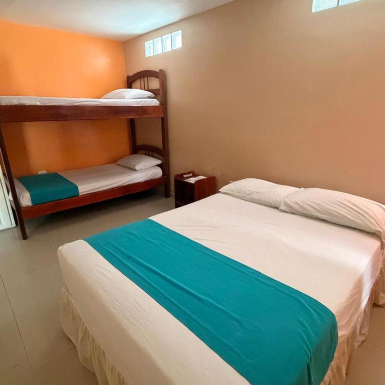 Siona Hotel - Habitación Cuádruple Estándar - 1