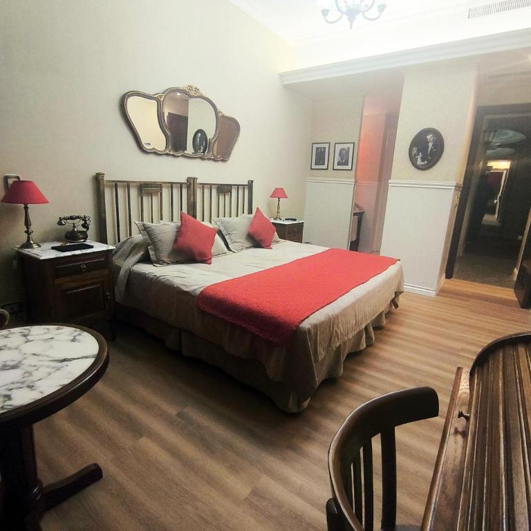 Tanguero Hotel Boutique Antique - Golden Double Suite - 16