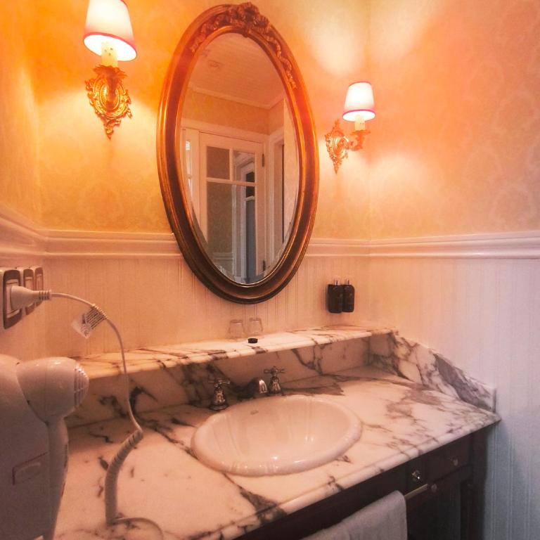 Tanguero Hotel Boutique Antique - Golden Double Suite - 23