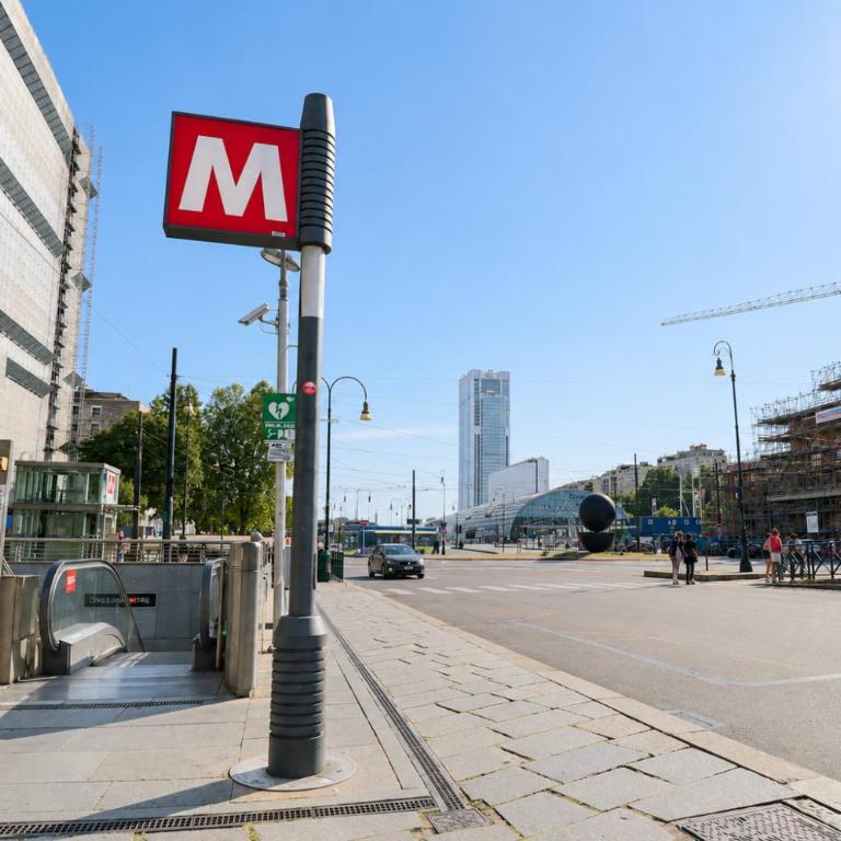 Porta Susa Turin Loft & Metro & Train Station - Appartamento con 1 Camera da Letto - 32