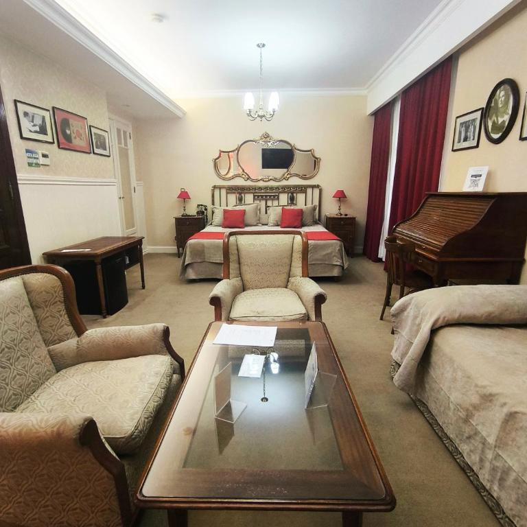 Tanguero Hotel Boutique Antique - Superior Triple Room - 19