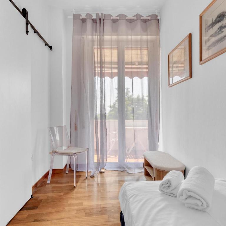 Attico -Skyline- Desenzano - Vista Lago e Piscina - Appartamento con 2 Camere da Letto e con Piscina Privata - 18