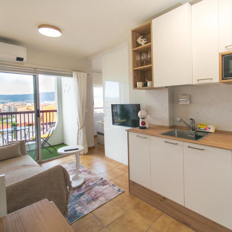 WELCS Estudio 421 EMP con balcon frente al mar - Studio mit Kingsize-Bett - 3