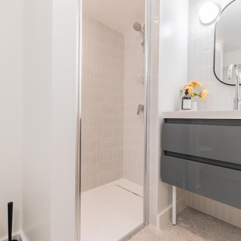 Magnifique Appartement avec Clim & Patio au coeur des Chartrons - Appartement 1 Chambre Deluxe - 4