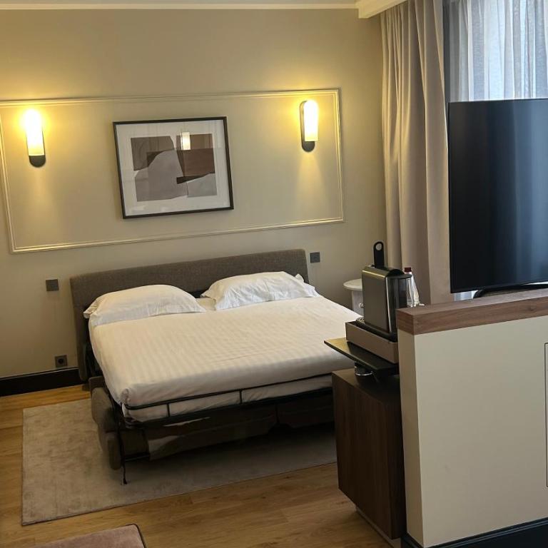 Hotel Le Mathurin - Suite avec Terrasse - 9