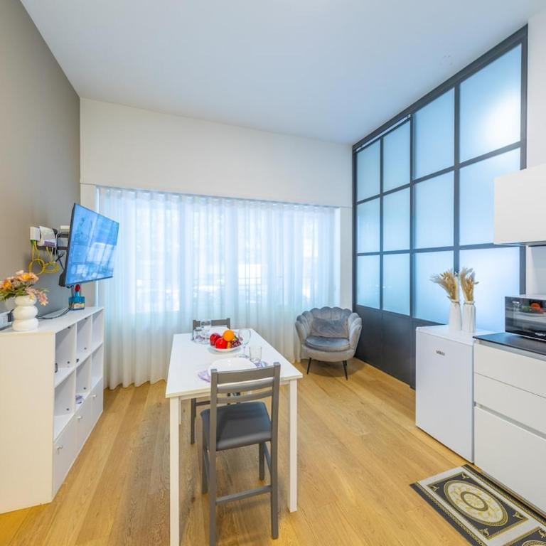 City Stay Arco della Pace Luxurious 1-bedroom with AC - Appartamento con 1 Camera da Letto - 28