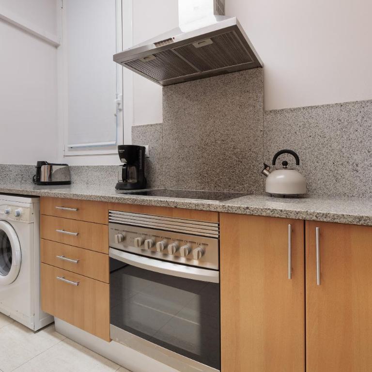Gothic Quarter, beautiful views of the Roman wall! - Apartment - 26