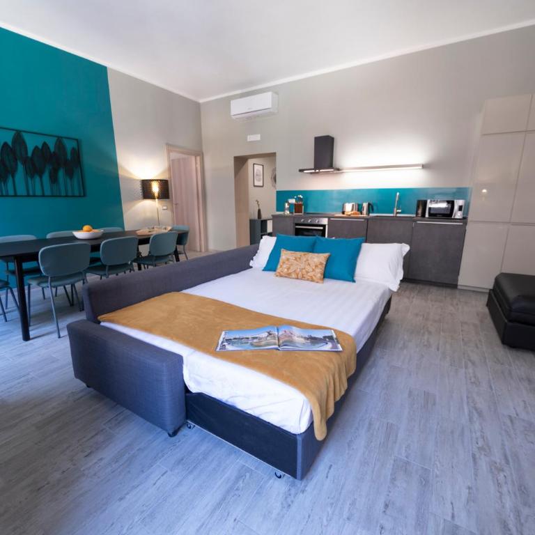 The Best Rent - Termini Apartments - Three-Bedroom Apartment - Via Filippo Turati, 34 - 3