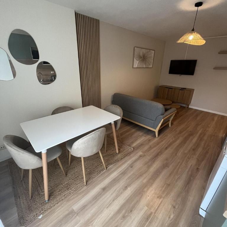 Charmand 3 chambres - Appartement 1 Chambre - 8