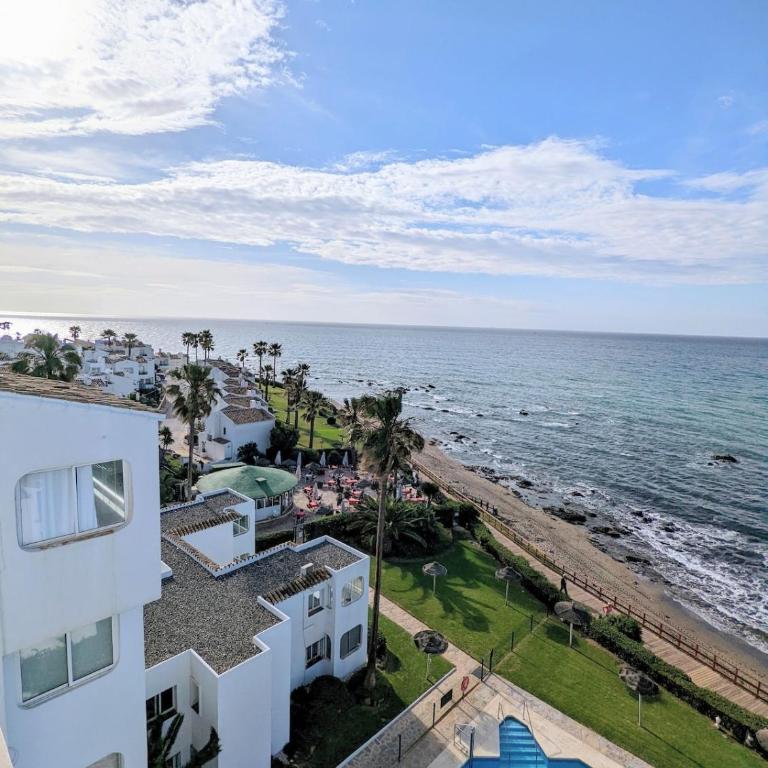 Romantische Auszeit Penthouse mit Meerblick - Appartamento con Vista Piscina - 14