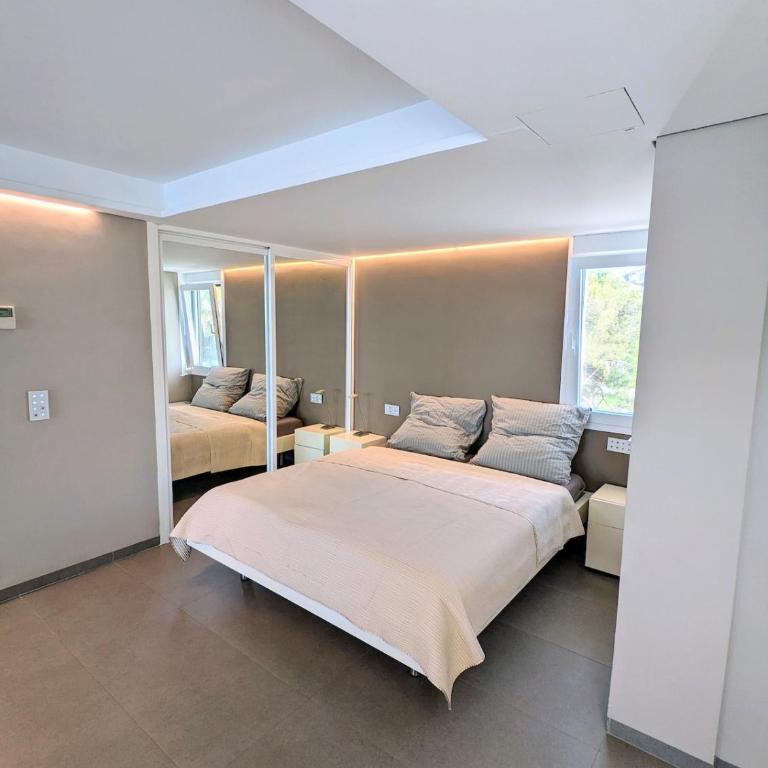 Romantische Auszeit Penthouse mit Meerblick - Appartamento con Vista Piscina - 11