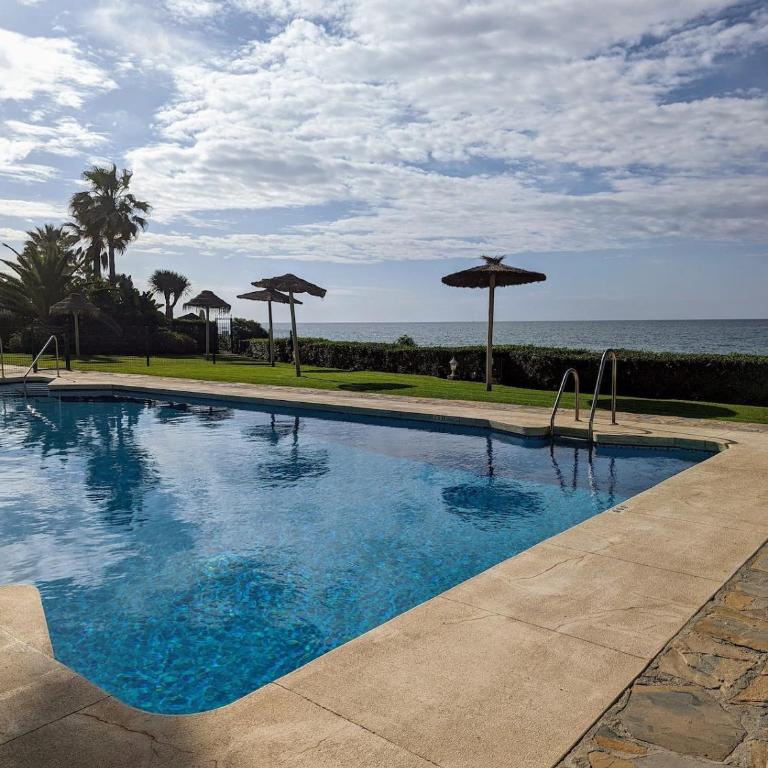 Romantische Auszeit Penthouse mit Meerblick - Appartamento con Vista Piscina - 10