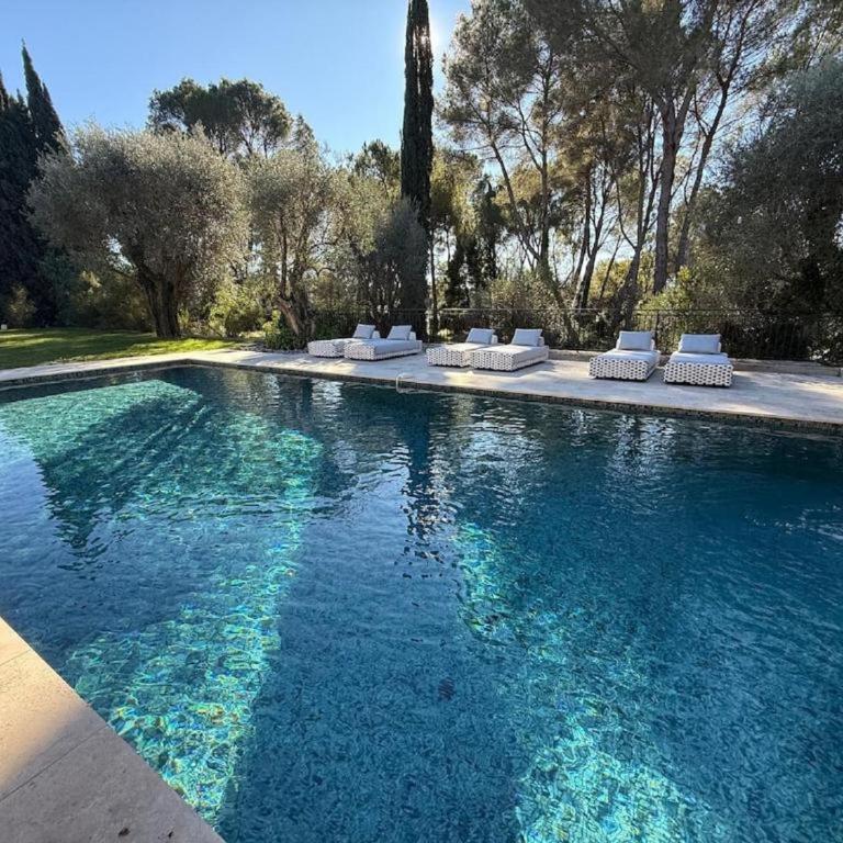 Exclusive Stunning Views Pool - Villa - 48