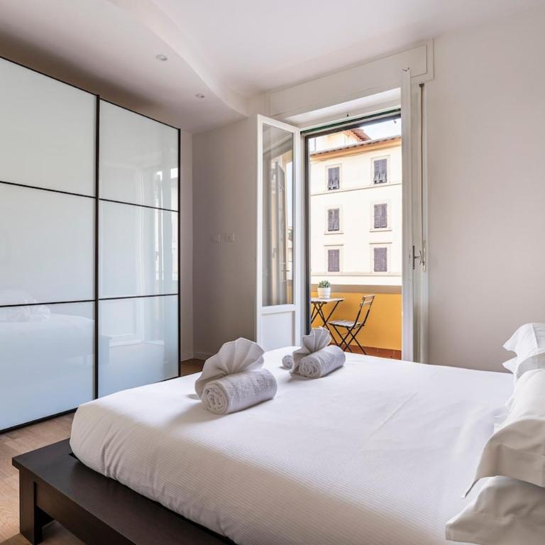 Urban Hideaway Florence - Two-Bedroom Apartment - 23