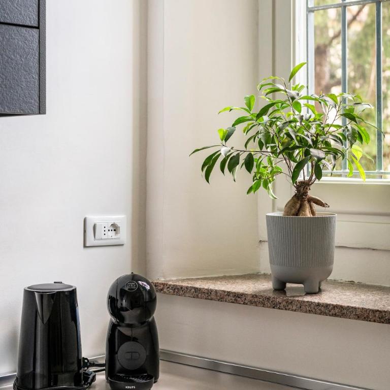 Urban Hideaway Florence - Two-Bedroom Apartment - 25