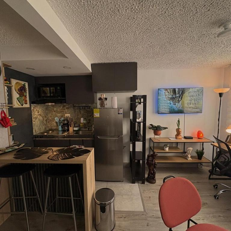 Rest near the Dorado Airport - Apartment - One-Bedroom Apartment - 13