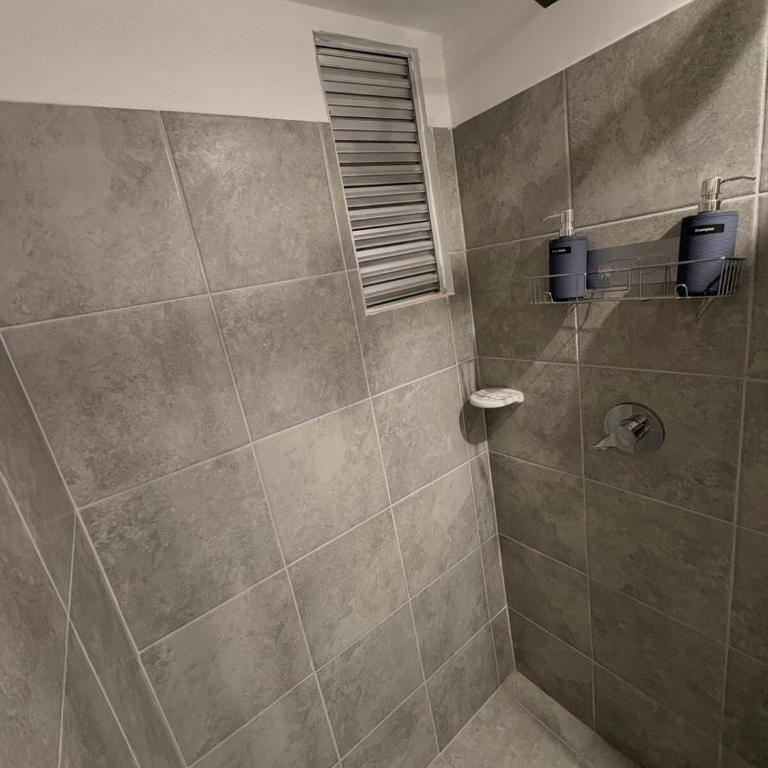Rest near the Dorado Airport - Apartment - One-Bedroom Apartment - 28