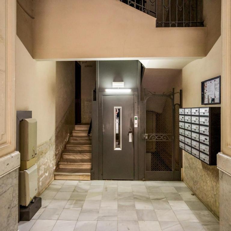 Central 6BR4BA Modern AC Fiber WiFi - Apartment - 54