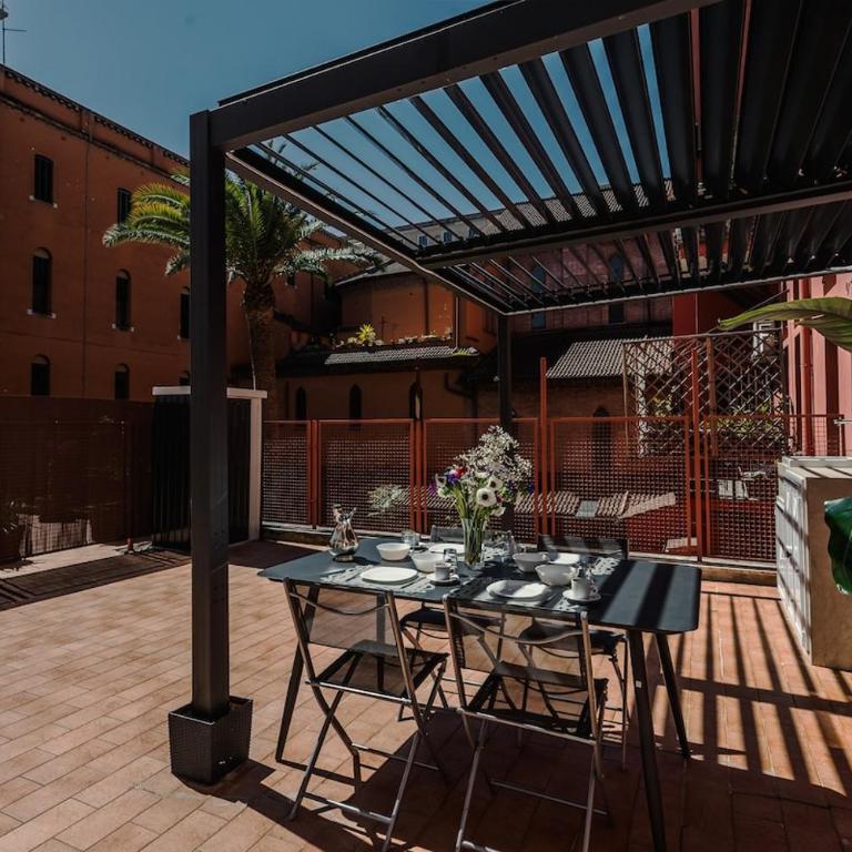 Retreat with Terrace, 25-minute walk from the Trevi Fountain - Apartment mit 2 Schlafzimmern - 15