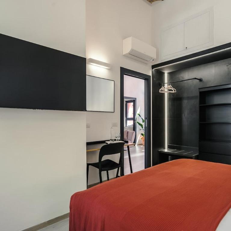 Retreat with Terrace, 25-minute walk from the Trevi Fountain - Apartment mit 2 Schlafzimmern - 26