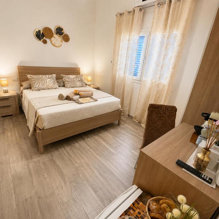 Smeralda Dream Suite & Relax - Double Room with Private Bathroom - 13