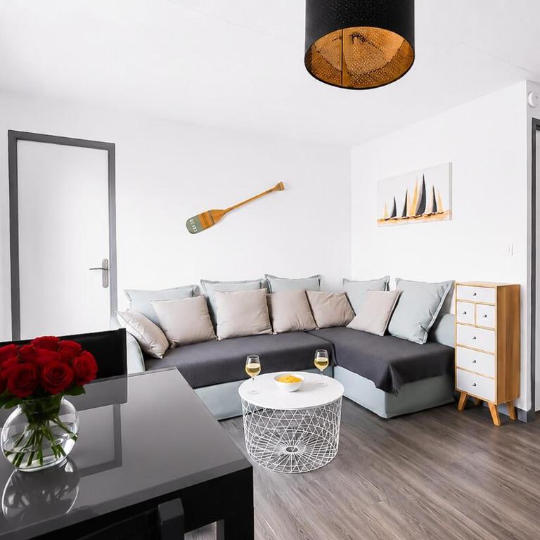 Pool, beach, terrace & sports - Appartement 3 Chambres - 2
