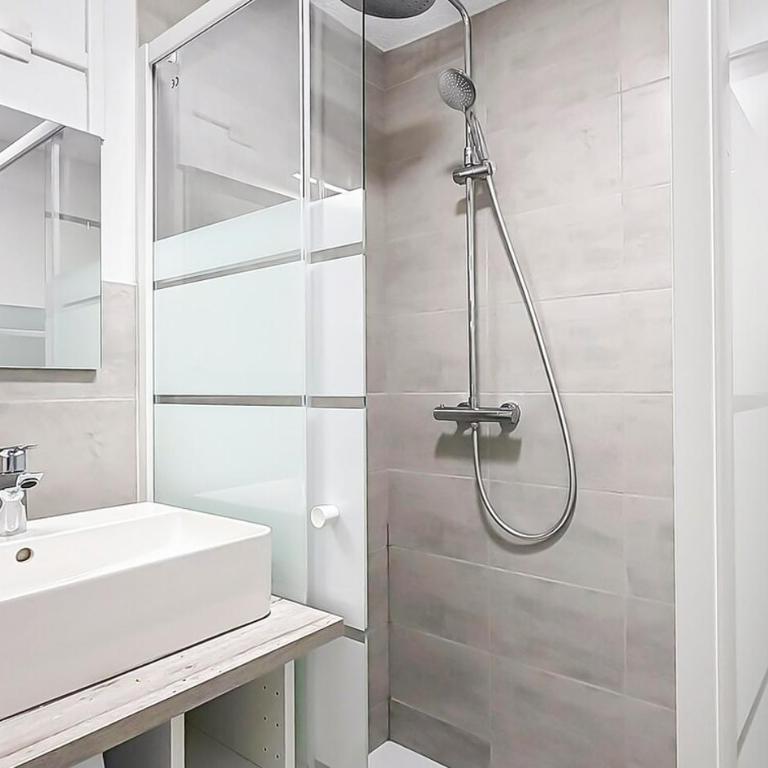 Pool, beach, terrace & sports - Appartement 3 Chambres - 18