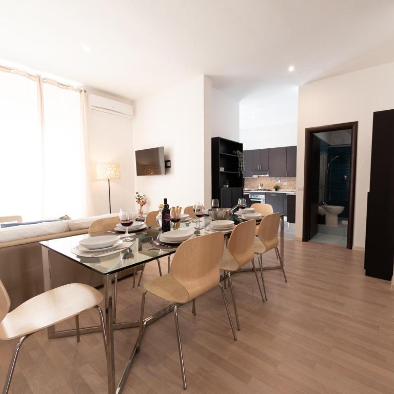 The Best Rent - Termini Apartments - Three-Bedroom Apartment - Via Enrico Cialdini, 13 - 2