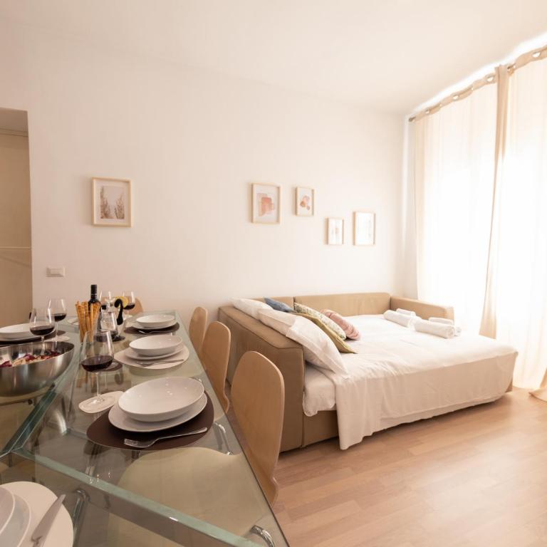 The Best Rent - Termini Apartments - Three-Bedroom Apartment - Via Enrico Cialdini, 13 - 4