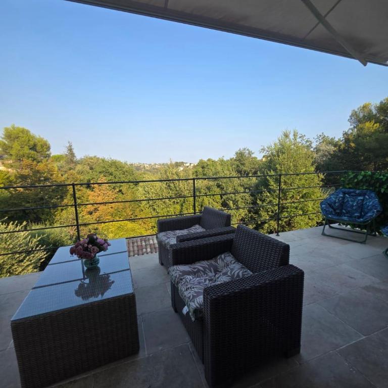 Appartement avec vue - Cadre verdoyant et parking privé - Appartement 1 Chambre - 9