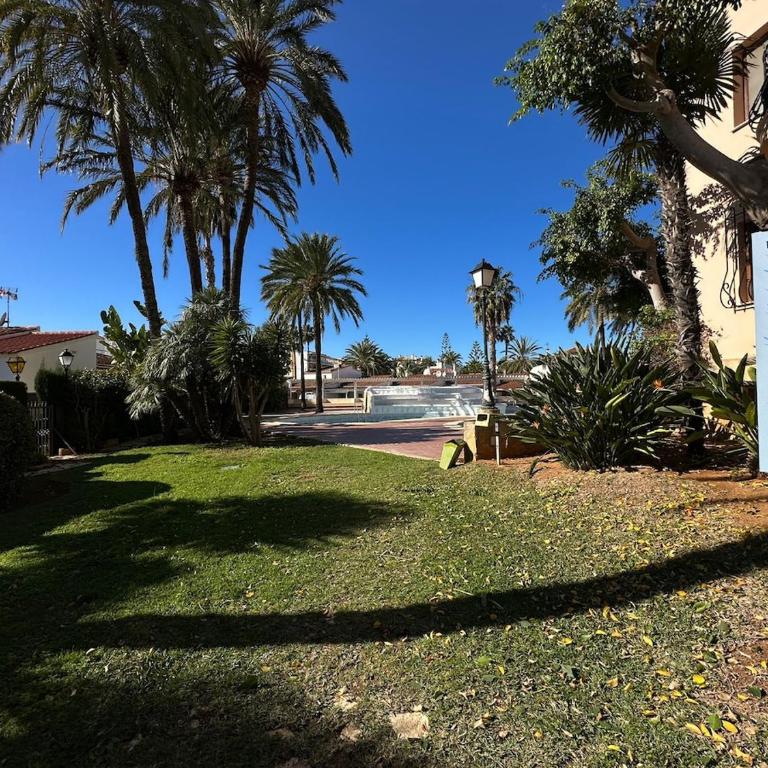 Estudio con piscina cerca de la playa en Denia - Apartment mit 1 Schlafzimmer - 45