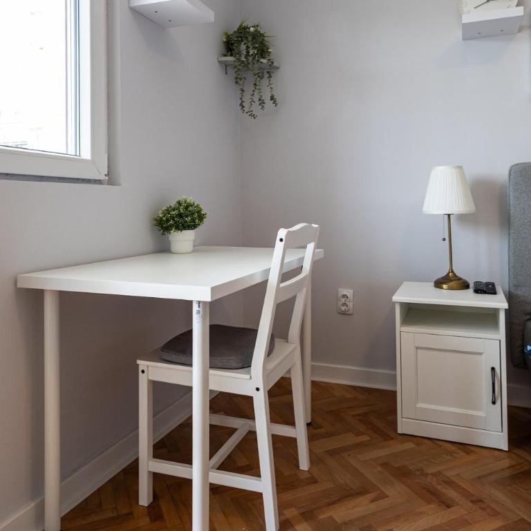 Cozy Apartment - One-Bedroom Apartment - 18