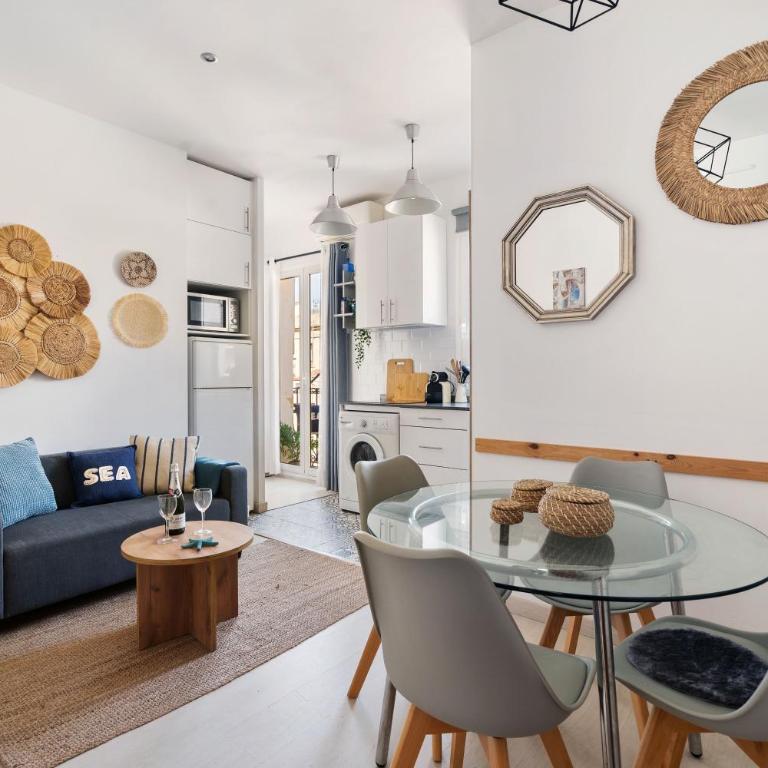 Barceloneta 2BR Balcony Near the Beach - Apartment - 2